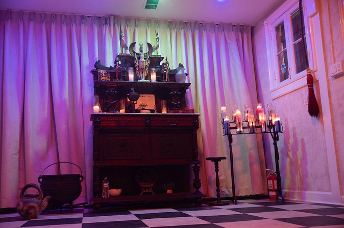 New Orleans Seance Experience - How the Séance Actually Works Once You’re Seated