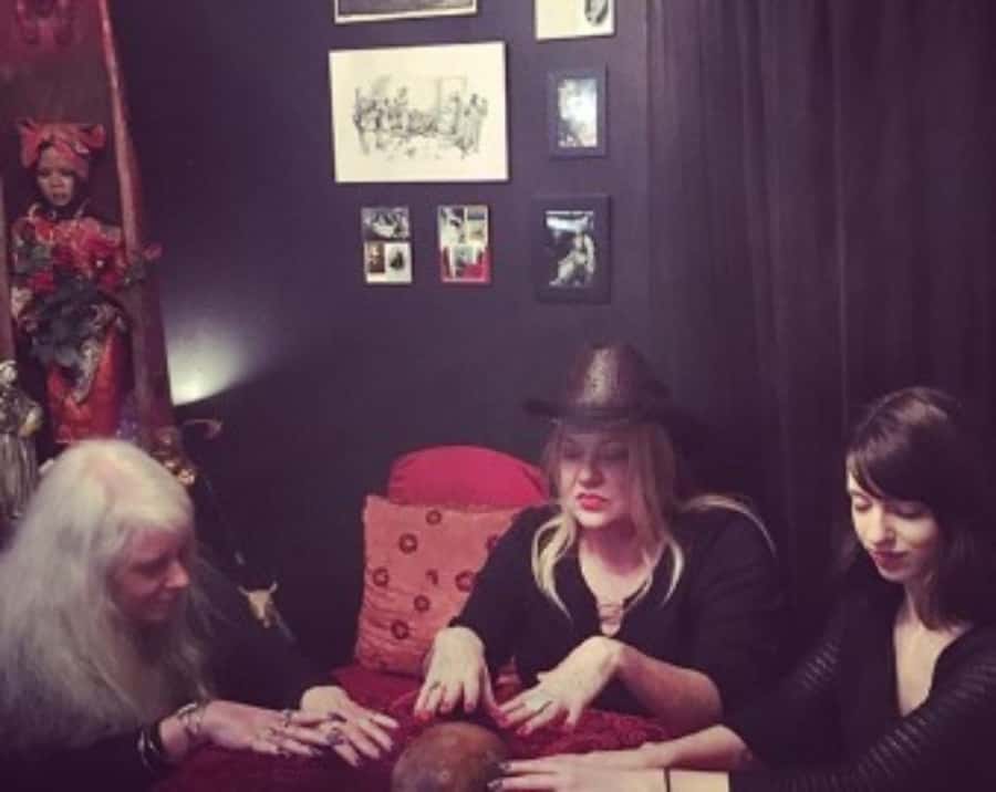 New Orleans: Seance & Paranormal Experience - Meeting at 826-828 N Rapassrt St: The After-Hours Feel