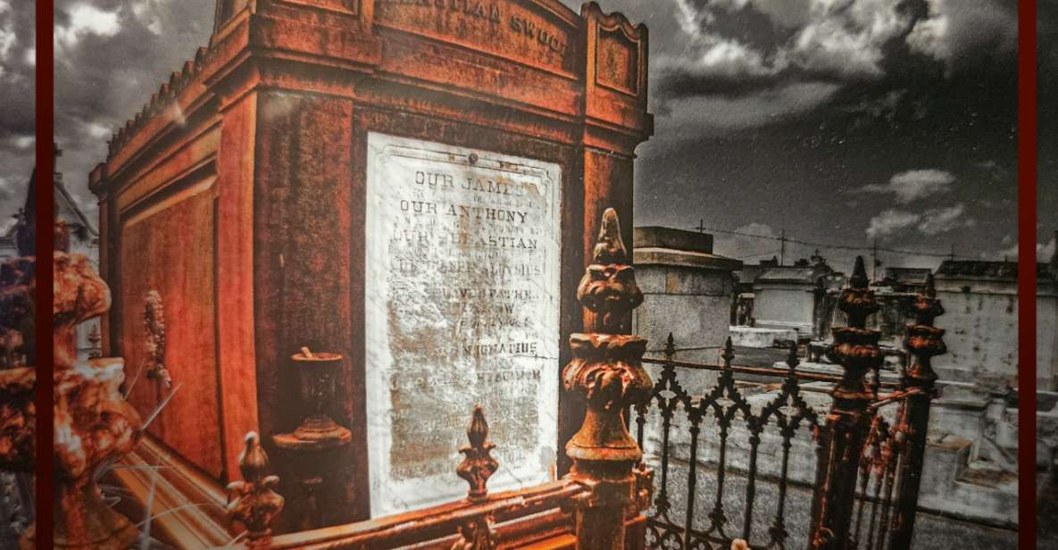 New Orleans: Secrets and Societies Cemetery Experience - Key takeaways before you lace up