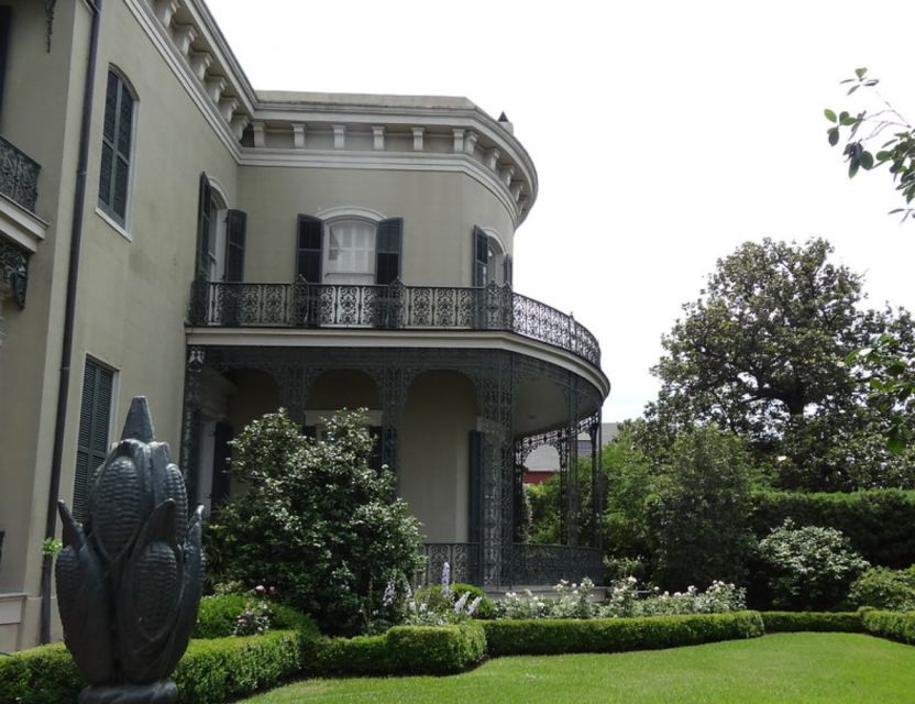 New Orleans: Tombs and Mansions of the Garden District - Meeting at Colonel Short’s Villa: where the tour starts and why it matters