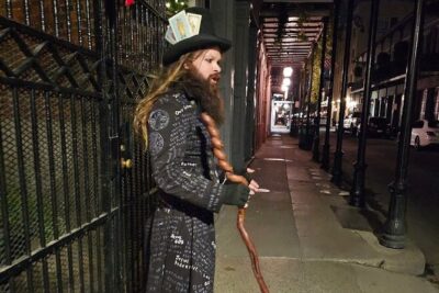 New Orleans True Crime Ghost Hunt and Tour - The first walk in the French Quarter: landmarks first, then the story