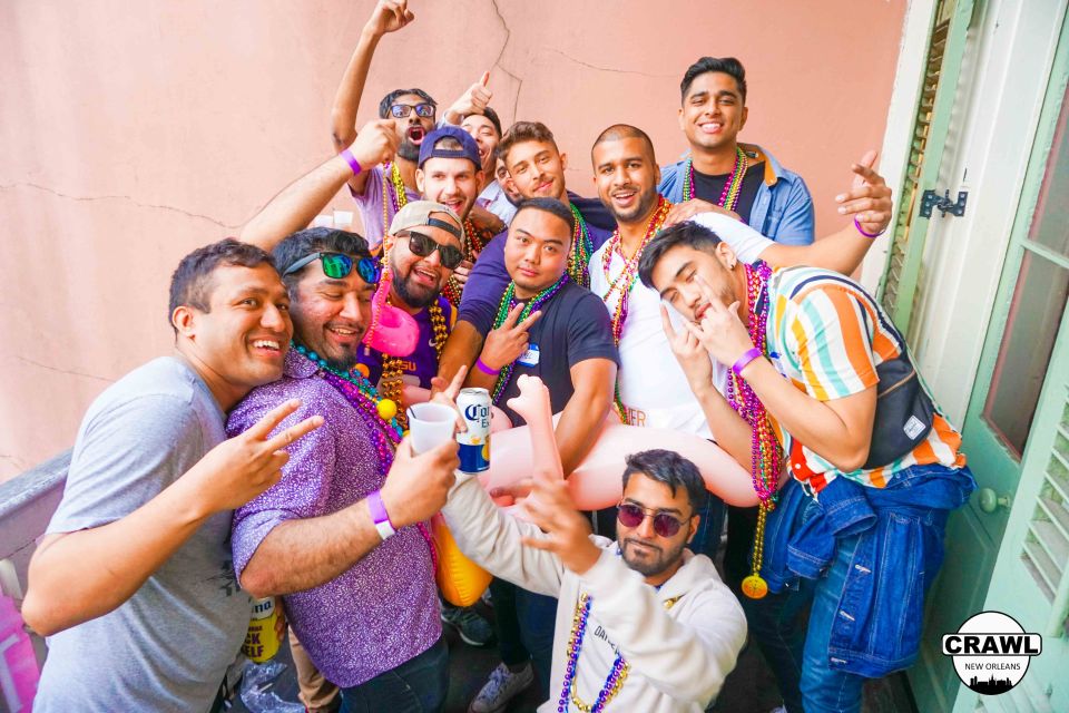 New Orleans: VIP Bar and Club Crawl Tour with Free Shots - The first 30 minutes: flip cup, free shots, and meeting people