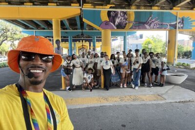 Nola Party Bus Tour - Onboard Entertainment: Live Music, a DJ, and Song Requests