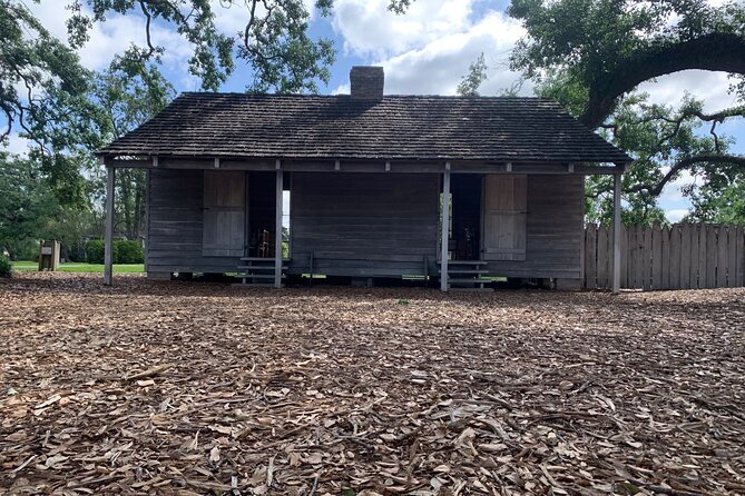Oak Alley Plantation Admission with Tour and Transportation - Hotel pickup from downtown: how to avoid the first-day stress