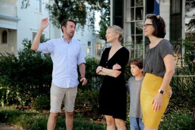 Private Garden District Walking Tour - Where you meet on St Charles Ave and why it matters
