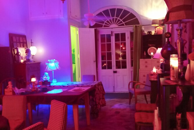Private Tour and Seance at the House on Bourbon - French Quarter History Through a Haunted-House Lens