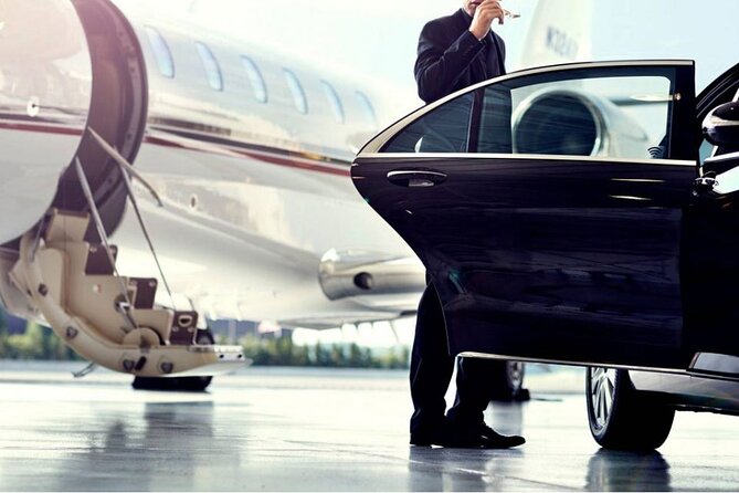 Private Transfer in a Luxury Vehicle to and/or from MSY Airport - On the Road to Your Hotel: Comfort Meets Real New Orleans Traffic