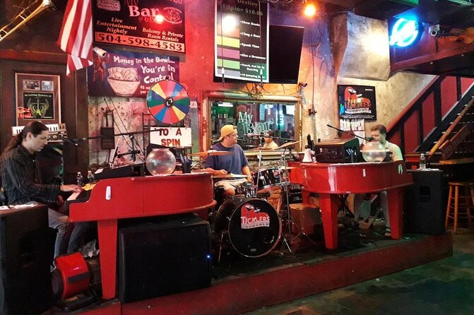 Private VIP Frenchmen Street Live Music Pub Crawl New Orleans - Frenchmen Street at night: why this crawl works