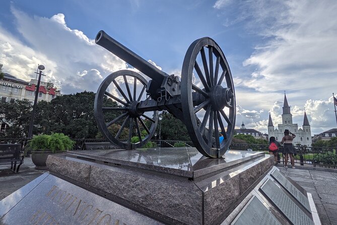 Self-Guided Walking Tour French Quarter In New Orleans - Using the WalknTours app: audio that follows you (with a few real-world cautions)