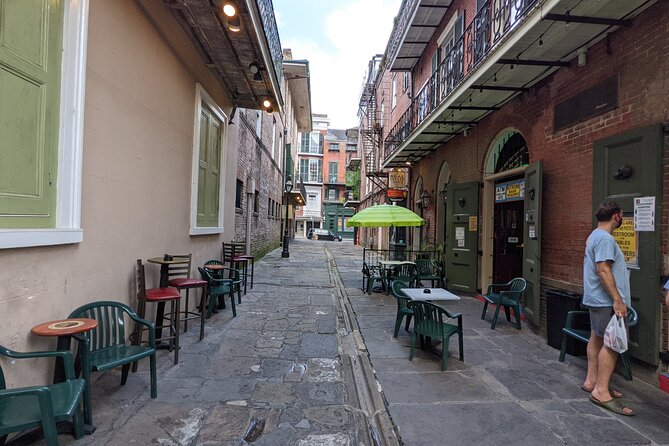 Self-Guided Walking Tour French Quarter In New Orleans - Stop 6: The Arsenal stop plus a Picasso painting on display