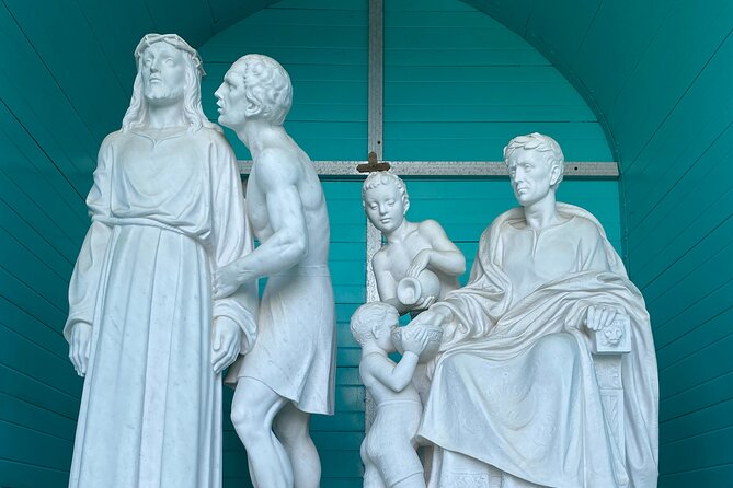 St. Roch Cemetery Walking Tour by Save Our Cemeteries - Price and logistics for a 1.5-hour St. Roch visit
