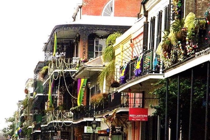 The Big Easy Insider Tour: The Local's Experience - Voodoo, Pirates, and Haunted Legends: Fun Lore With Ground Rules