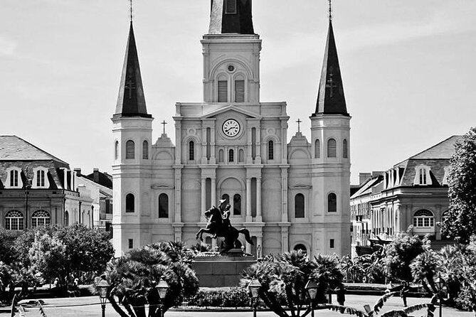 The New Orleans Darkness Tour - Paranormal Equipment and the Caution-Danger Moments