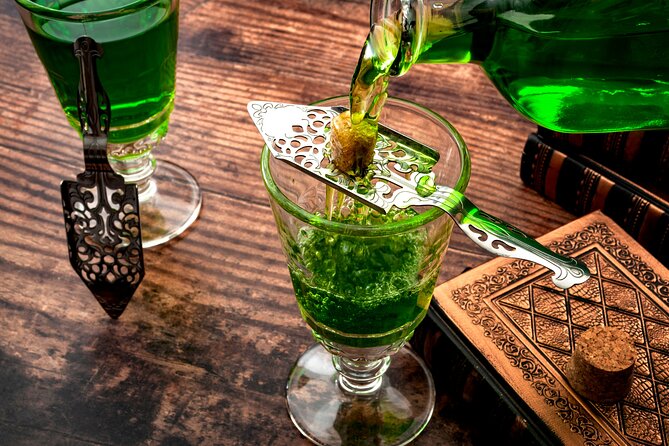 VIP Private Uncensored Wicked Spirits Pub Crawl - Why This Wicked Spirits Crawl Works in the French Quarter